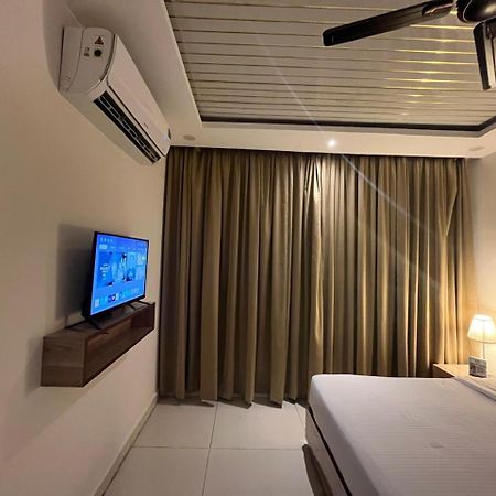 Hotel Hibiscus Tree- Bachupally Hyderabad Eksteriør bilde